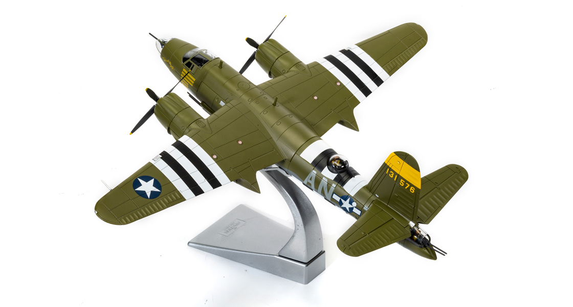 G_Corgi_makes_a_model_D_Day_80th_Anniversary_tribute_with_new_Martin_B26_Marauder_aircraft_and_Screen_Stars_Ford_Pair.jpg