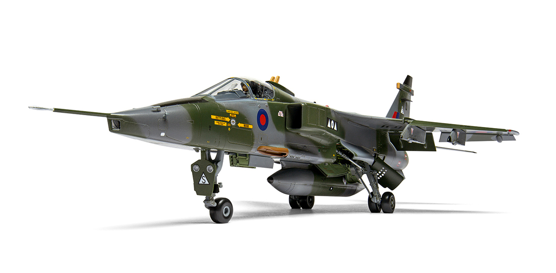 X_Airfix_prepare_to_welcome_their_latest_new_scale_model_tooling_release_the_SEPECAT_Jaguar_GR1_into_the_2025_kit_range.jpg
