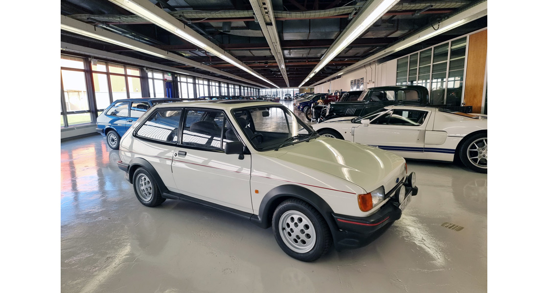 R_VA14403_The_latest_Corgi_blog_includes_exclusive_updates_from_the_latest_English_Electric_Lightning_F6_model_Ford_Fiesta_XR2_and_Ford_Capri_Mk2_diecast_model_releases.jpg