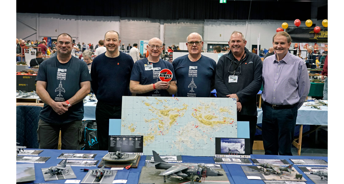 ZF_Harrier_Special_Interest_Group_were_the_recipients_of_the_Airfix_Display_of_the_Day_Trophy_at_this_Years_Scale_Modelworld_show.jpg