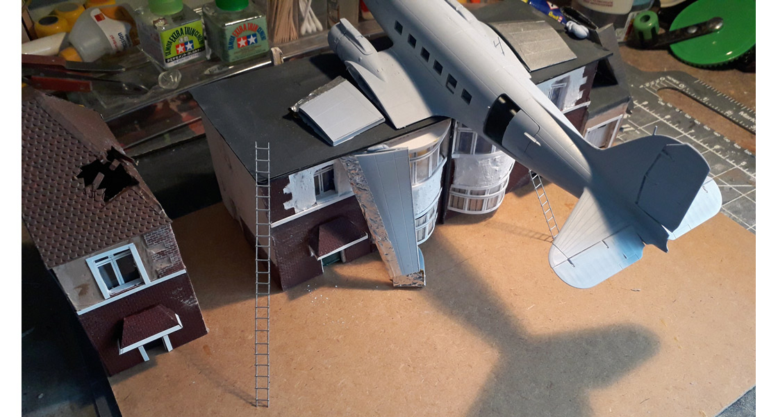 F_Rooftop_Diorama_model_build_wins_the_2022_Airfix_Trophy_at_Scale_ModelWorld_this_year.jpg