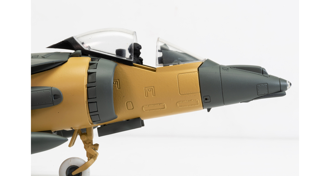 H_New_Corgi_Aviation_Archive_BAe_Harrier_GR7_USMC_AV_8B_Harrier_ll_diecast_scale_model_tooling_exclusive_on_the_Corgi_update_blog.jpg