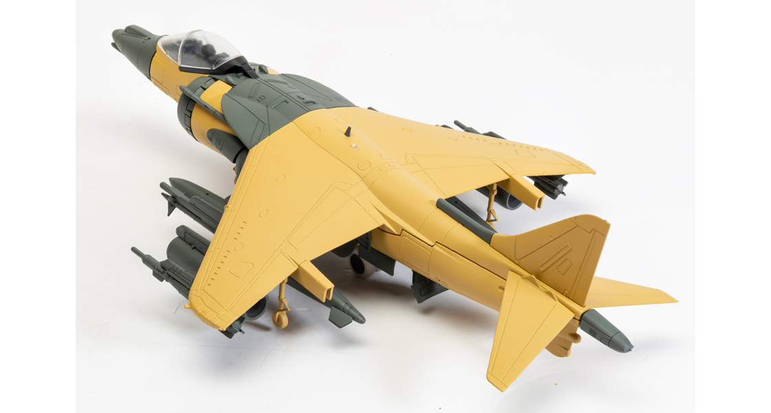 G_New_Corgi_Aviation_Archive_BAe_Harrier_GR7_USMC_AV_8B_Harrier_ll_diecast_scale_model_tooling_exclusive_on_the_Corgi_update_blog.jpg