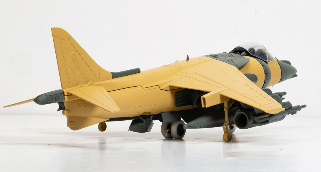 N_New_Corgi_Aviation_Archive_BAe_Harrier_GR7_USMC_AV_8B_Harrier_ll_diecast_scale_model_tooling_exclusive_on_the_Corgi_update_blog.jpg