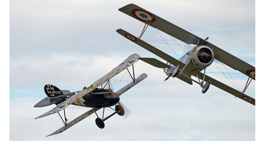 F_WW1_Aviation_Heritage_Trust_Albatros_DVa_fighter_was_a_highlight_of_the_2022_UK_Airshow_season_on_the_Airfix_and_Corgi_Aerodrome_blog.jpg
