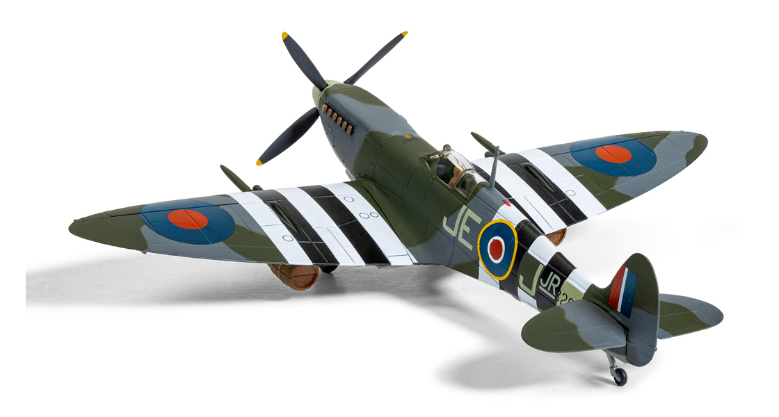 H_New_Corgi_Supermarine_Spitfire_model_collectable_is_a_rare_Spitfire_Beer_Bomber_Limited_Edition_release.jpg