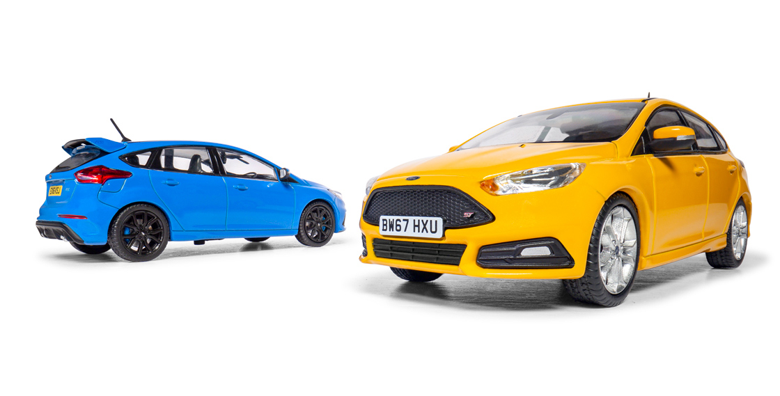 B_Corgi_Vanguards_Ford_Focus_pair_are_hot_hatch_Heavyweight_collectors_models.jpg