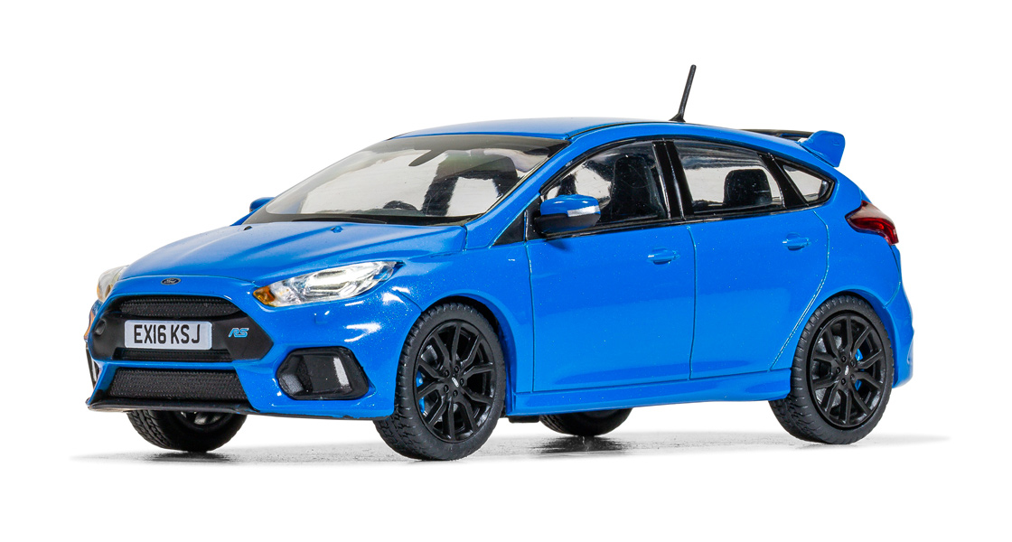 E_Corgi_Vanguards_Ford_Focus_pair_are_hot_hatch_Heavyweight_collectors_models.jpg