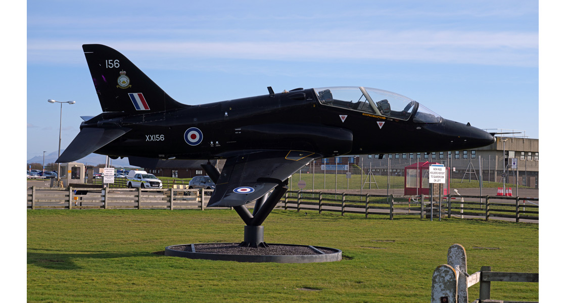D_RAF_Valley_4FTS_night_photography_event_reviewed_on_the_Airfix_and_Corgi_Aerodrome_blog.jpg