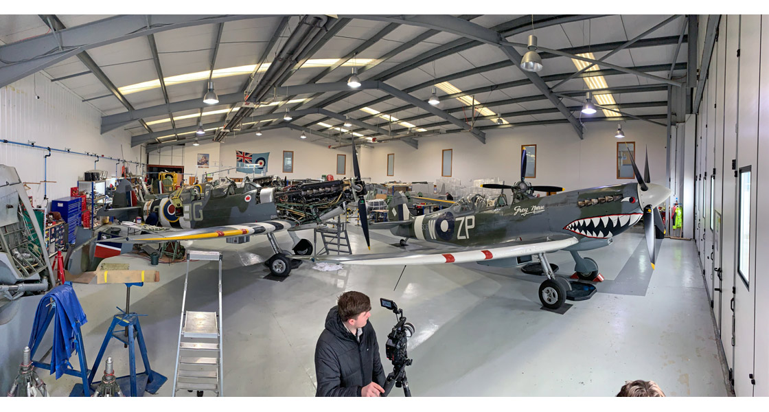 O_Corgi_are_proud_to_announce_the_release_of_their_new_Supermarine_Spitfire_T9_two_seat_trainer_model_as_part_of_their_successful_Aviation_Archive_range_scale_model_collectable_range.jpg