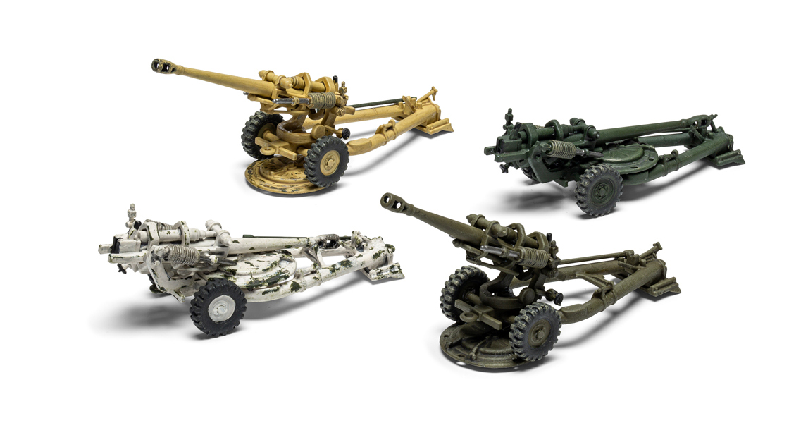 U_Airfix_present_the_post_war_British_Army_as_scale_model_kits_with_the_release_of_two_Land_Rover_types_and_the_105mm_Light_Field_Gun_kits.jpg