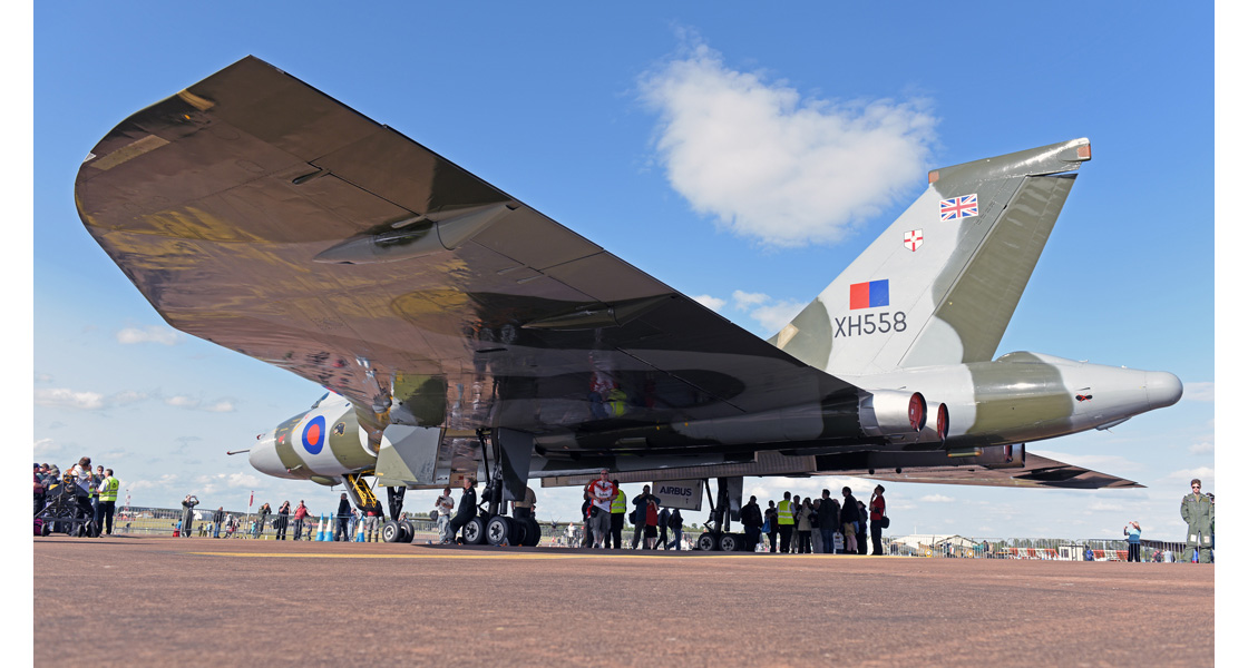 B_Airfix_Workbench_mark_the_35th_Anniversary_of_the_final_Avro_Vulcan_flight_in_RAF_service_XH558_The_Spirit_of_Great_Britain.jpg