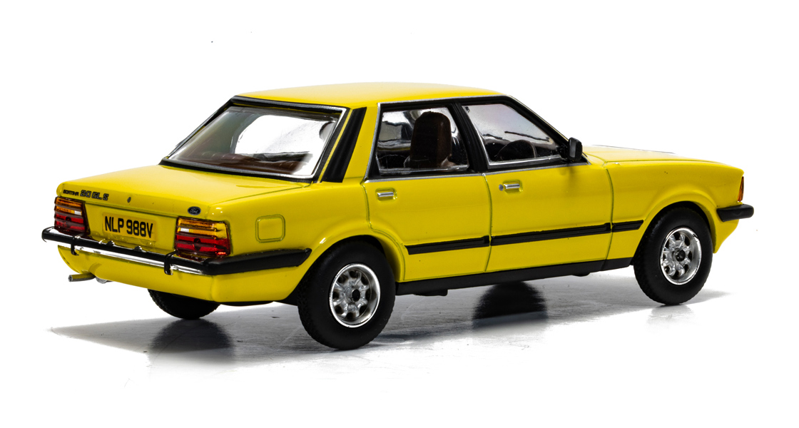 R_Corgi_Vanguards_release_classic_model_collectables_of_Ford_Capri_and_Ford_Cortina_models.jpg