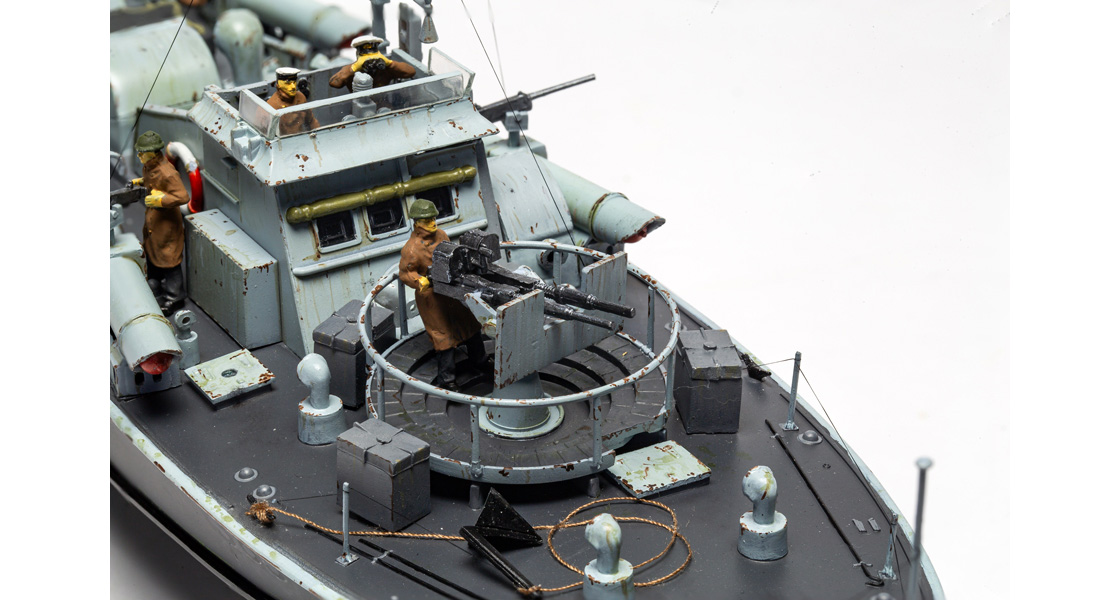 M_The_Airfix_Vintage_Classics_range_can_now_boast_the_arrival_of_two_WWII_fast_attack_craft_a_German_E_Boat_and_a_British_Vosper_Motor_Torpedo_Boat.jpg