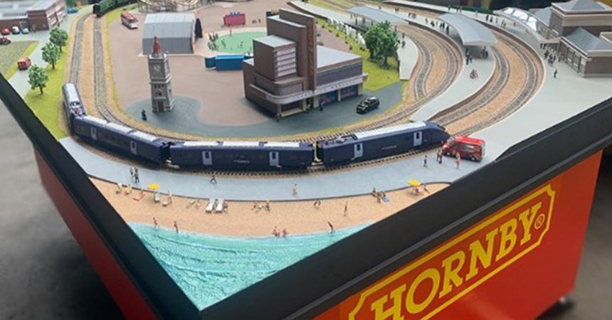 860-x-450-Hornby-Margate-Layout-.jpg-(12).jpg