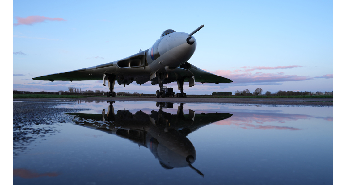 M_Airfix_and_Corgi_Aerodrome_spend_time_with_Avro_Vulcan_B2_XM655_the_youngest_Vulcan_in_the_world.jpg