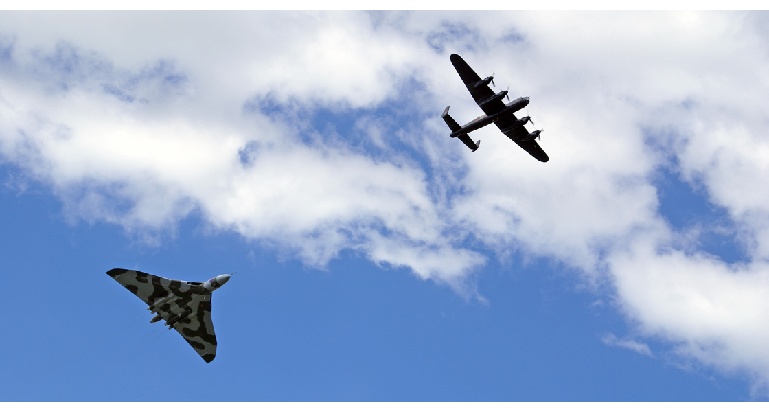 E_Airfix_Workbench_mark_the_35th_Anniversary_of_the_final_Avro_Vulcan_flight_in_RAF_service_XH558_The_Spirit_of_Great_Britain.jpg