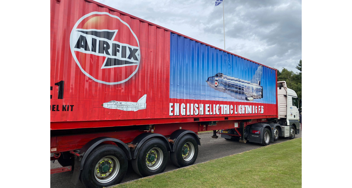 A_Famous_English_Electric_Lightning_F6_aircraft_arrives_at_RAF_Binbrook_as_the_worlds_largest_Airfix_model_kit.jpg