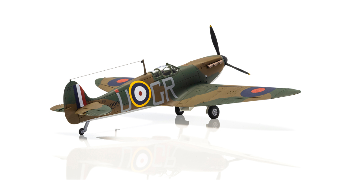 C_Latest_Airfix_Spitfire_features_an_aircraft_flown_by_Squadron_Leader_Brian_Lane_during_the_Battle_of_Britain_new_Airfix_Spitfire.jpg