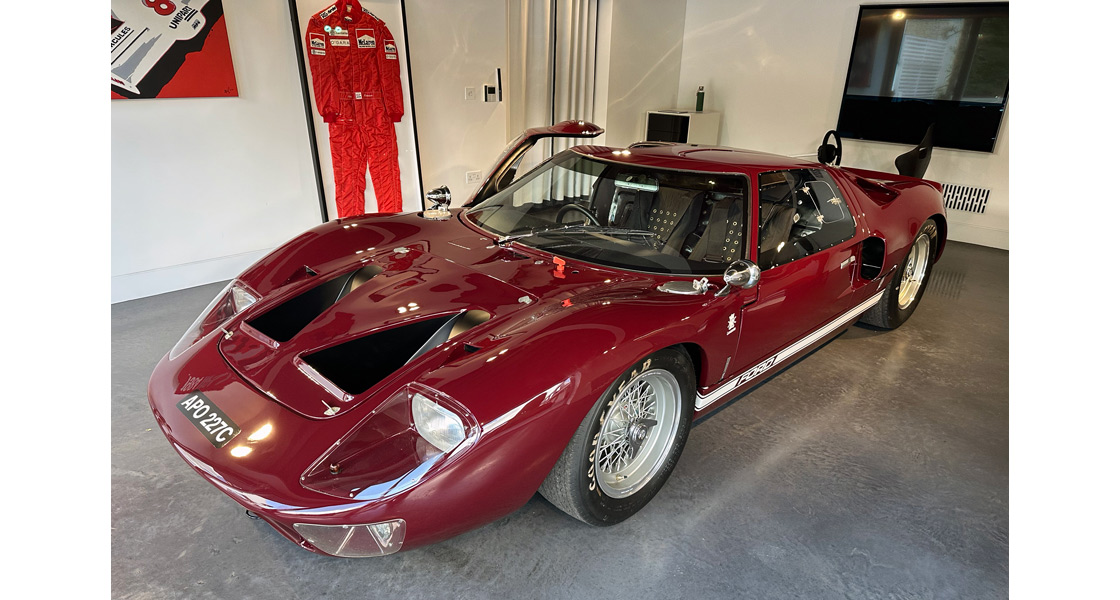 C_The_CORGI_DCD_blog_features_an_exclusive_project_update_from_the_Ford_GT40_Vanguards_model_project_Carroll_Shelby.jpg