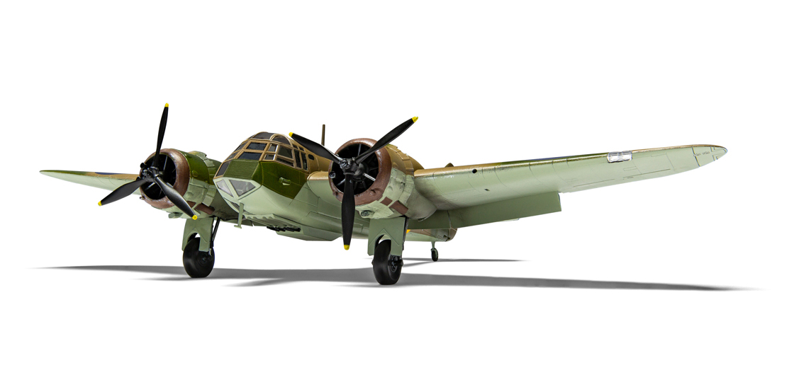 E_As_we_mark_the_90th_anniversary_of_the_first_flight_of_the_Bristol_Blenheim_Airfix_release_their_latest_scale_model_kit_tribute_to_this_most_British_of_aircraft.jpg