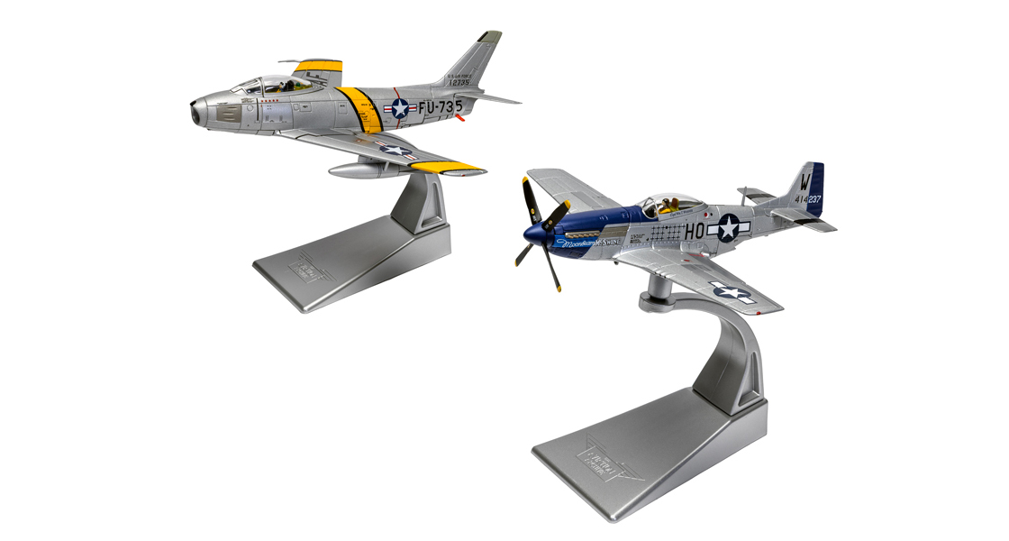 T_CORGI_Aviation_Archive_introduce_two_aircraft_model_representations_of_Mustang_and_Sabre_fighters_flown_by_ACE_pilot_William_T_Bill_Whisner_USAAF.jpg