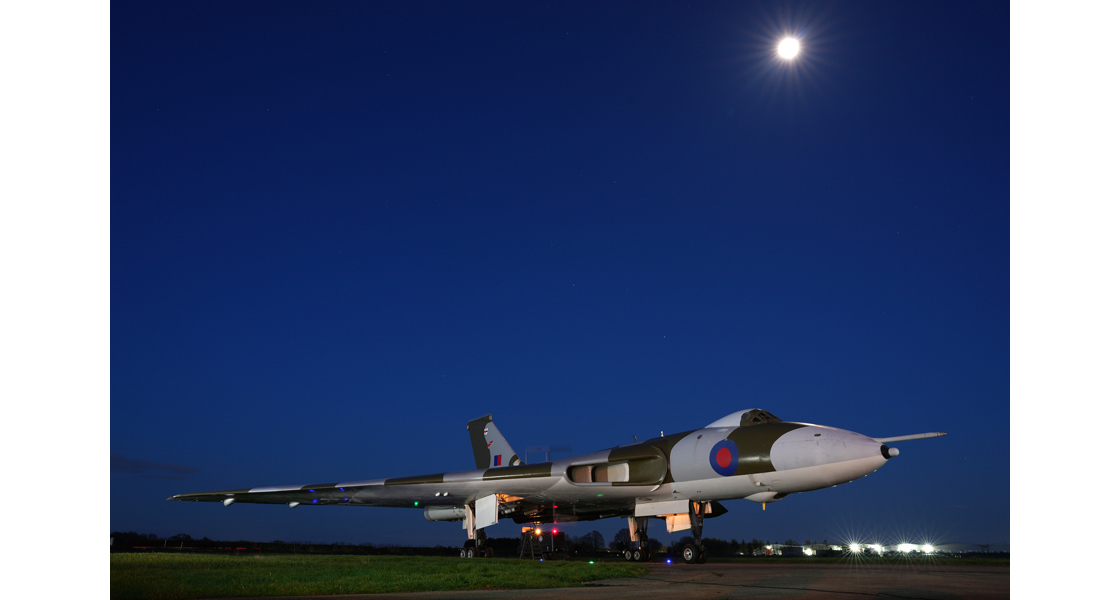 N_Airfix_and_Corgi_Aerodrome_spend_time_with_Avro_Vulcan_B2_XM655_the_youngest_Vulcan_in_the_world.jpg