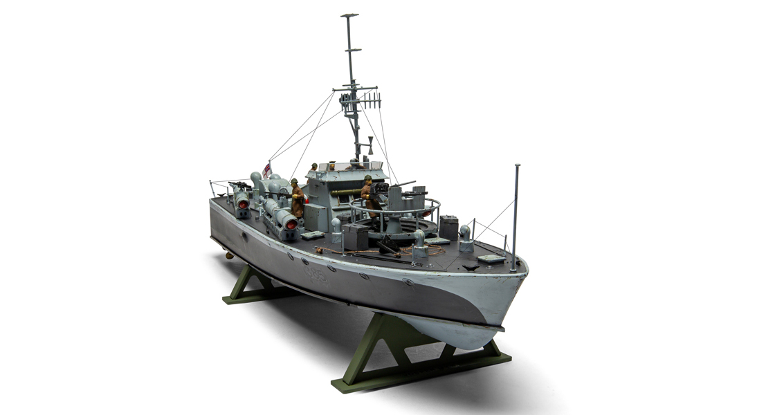 D_The_Airfix_Vintage_Classics_range_can_now_boast_the_arrival_of_two_WWII_fast_attack_craft_a_German_E_Boat_and_a_British_Vosper_Motor_Torpedo_Boat.jpg
