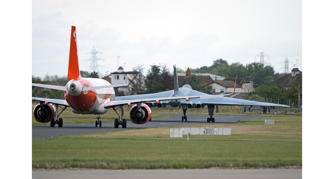N_Airfix_and_Corgi_Aerodrome_experience_the_howl_of_Avro_Vulcan_XL426_as_she_entertains_the_crowds_at_the_Vulcan_Restoration_Trust_fast_taxi_event.jpg
