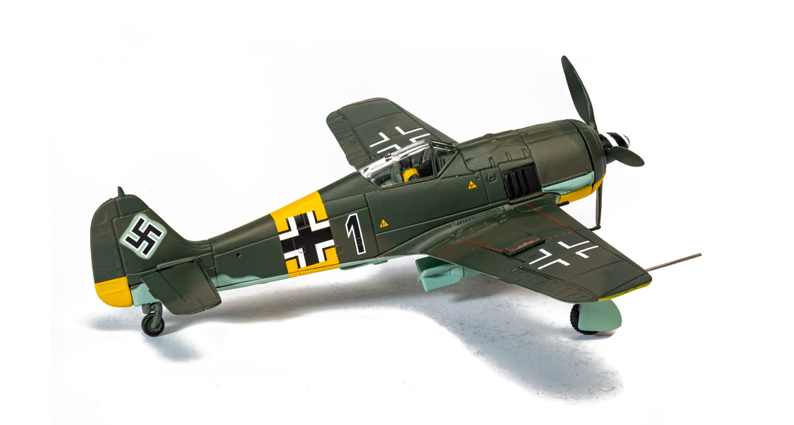 U_A_tale_of_two_Ford_Escort_XR3i_models_and_Otto_Kittel_masters_the_fearsome_Focke_Wulf_Butcher_Bird_in_the_Latest_edition_of_the_Corgi_blog.jpg