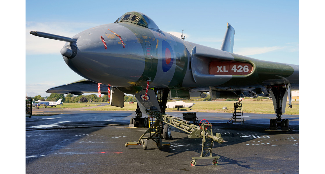 K_Airfix_and_Corgi_Aerodrome_experience_the_howl_of_Avro_Vulcan_XL426_as_she_entertains_the_crowds_at_the_Vulcan_Restoration_Trust_fast_taxi_event.jpg