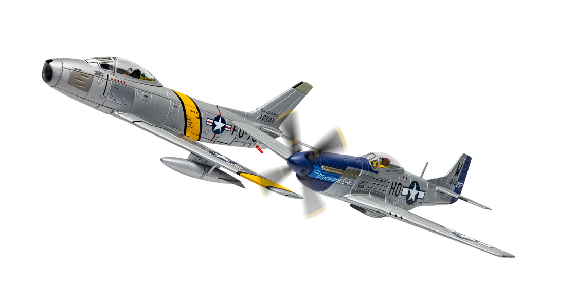 D_CORGI_Aviation_Archive_introduce_two_aircraft_model_representations_of_Mustang_and_Sabre_fighters_flown_by_ACE_pilot_William_T_Bill_Whisner_USAAF.jpg