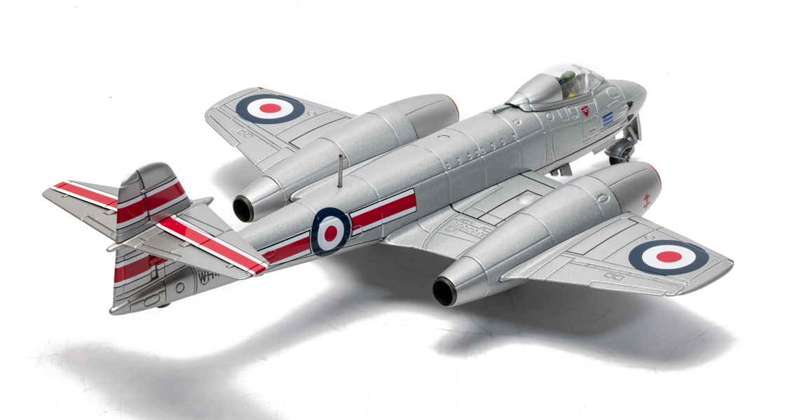 C_Gloster_Meteor_and_English_Electric_Canberra_join_the_Corgi_Aviation_Archive_diecast_model_range.jpg