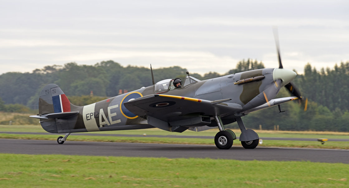 ZG_The_Great_Yorkshire_Airshow_2015_at_RAF_Church_Fenton_review_on_the_Airfix_and_Corgi_Aerodrome_blog.jpg