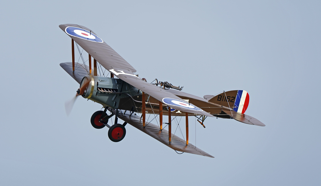O_Shuttleworth_Season_Premier_Airshow_review_Bristol_F2B_Fighter_on_the_Airfix_and_Corgi_Aerodrome_blog.jpg