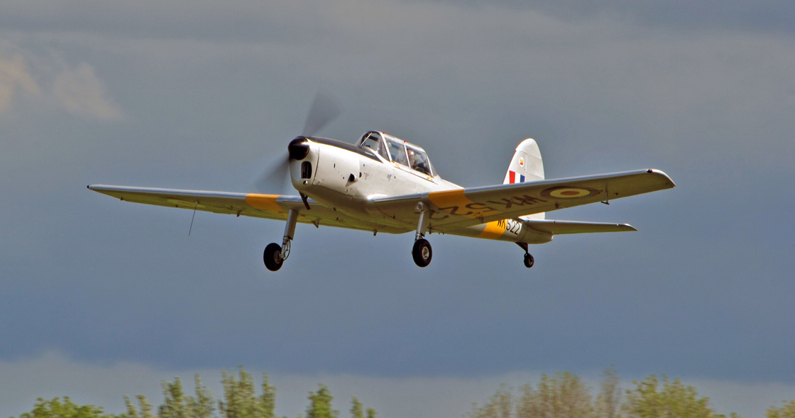 J_de_Havilland_Chipmunk_75th_Anniversary_event_at_Old_Warden_reviewed_on_the_Airfix_and_Corgi_Aerodrome_blog.jpg