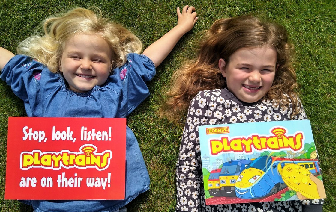 9playtrains.jpg
