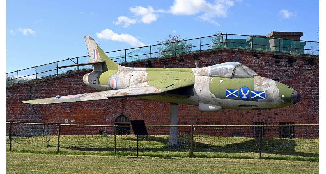 V_Historic_Airfix_Hawker_Hunter_gate_guardian_moves_from_Fort_Paull_to_Margate_on_the_Airfix_Workbench_blog.jpg
