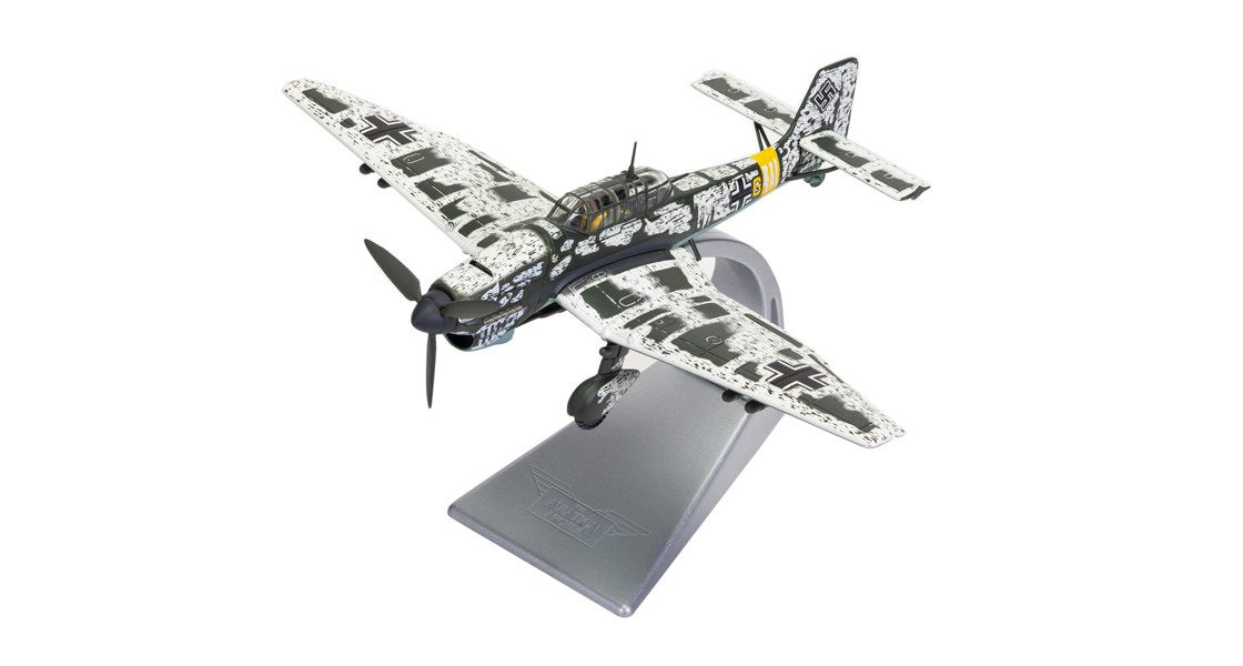 O_Corgi_Strike_East_Ghost_Bones_Stuka_model_review_on_the_Corgi_Diecast_Diaries_blog.jpg