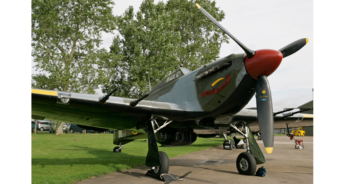 D_Battle_of_Britain_Memorial_Flight_Hurricane_PZ865_Night_Reaper_on_the_Airfix_and_Corgi_Aerodrome_blog.jpg