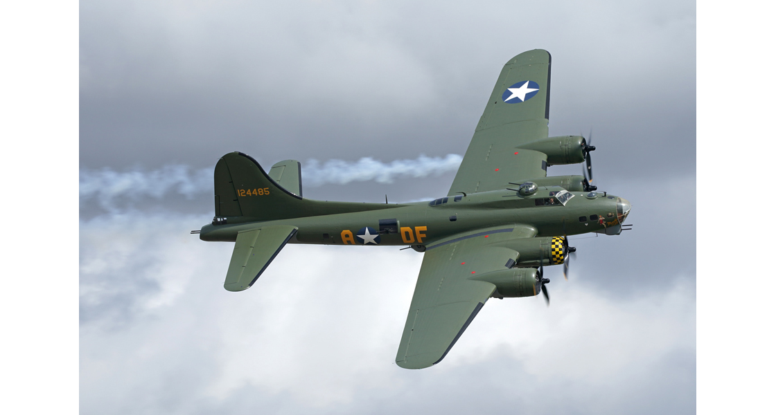 X_East_Kirkby_Airshow_2021_review_on_the_Airfix_and_Corgi_Aerodrome_blog_Boeing_B17G_Flying_Fortress_Sally_B.jpg