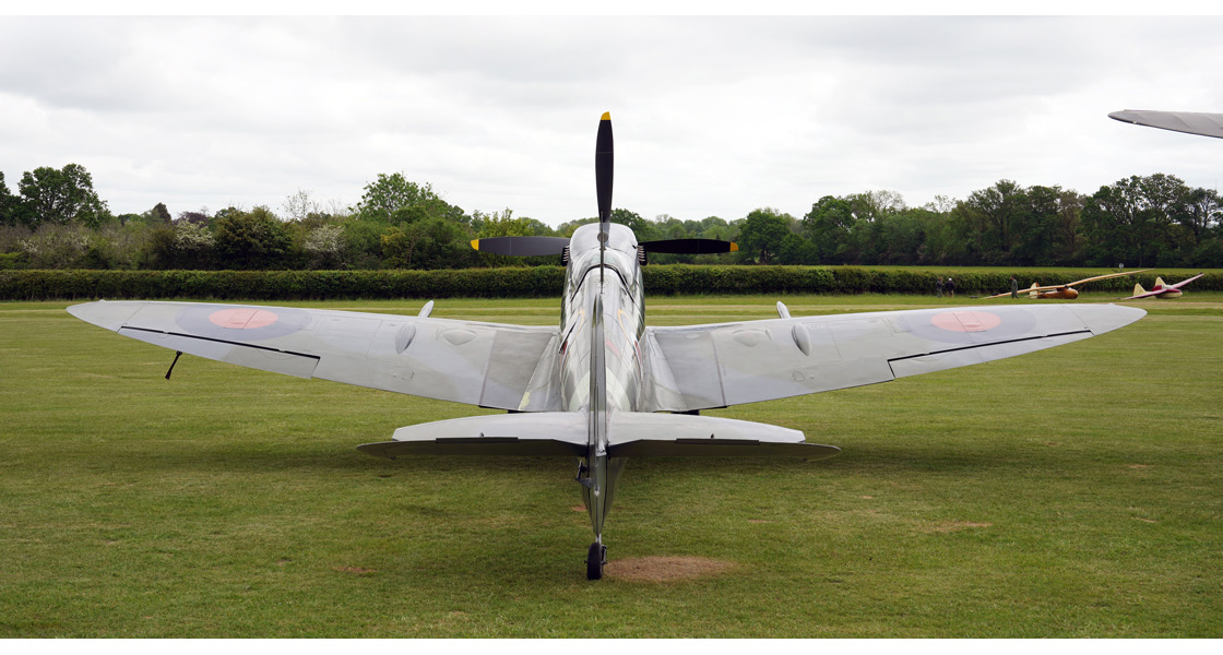 E_The_Shuttleworth_Collection_open_the_2026_Airshow_season_with_Spitfire_tributes_at_their_Season_Premier_and_Wings_and_Wheels_shows_on_CORGI_and_Airfix_Aerodrome.jpg