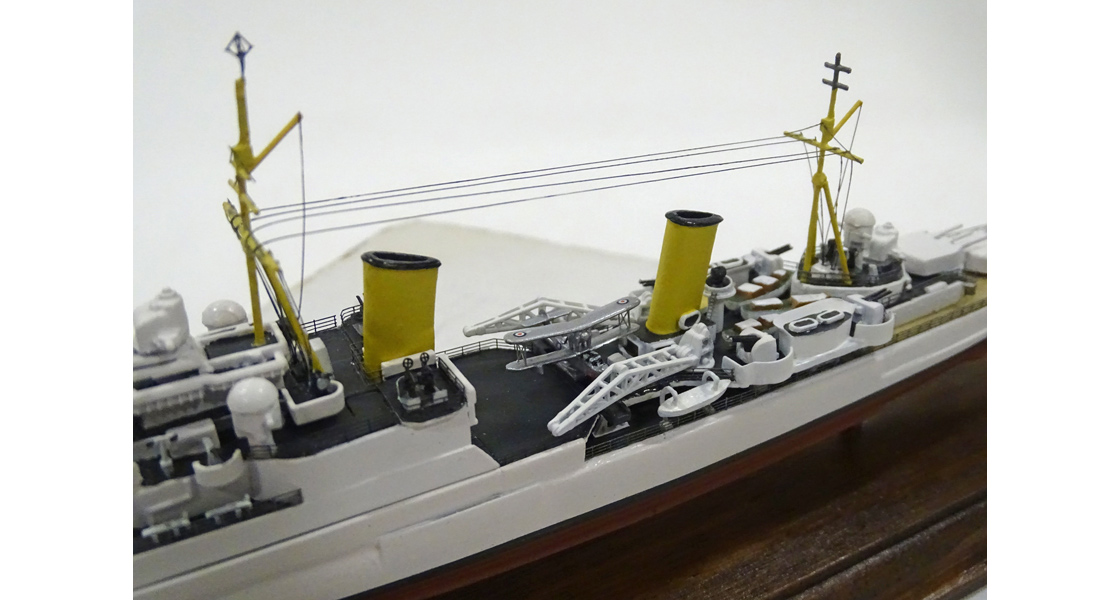 T_Airfix_model_ship_HMS_Belfast_conversion_to_HMS_Manchester_on_the_Airfix_Workbench_blog.jpg