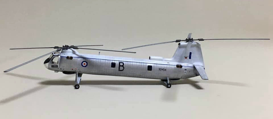 T_Airfix_Vintage_Classic_Bristol_Type_192_Belvedere_model_kit_on_Airfix_Workbench_blog.jpg