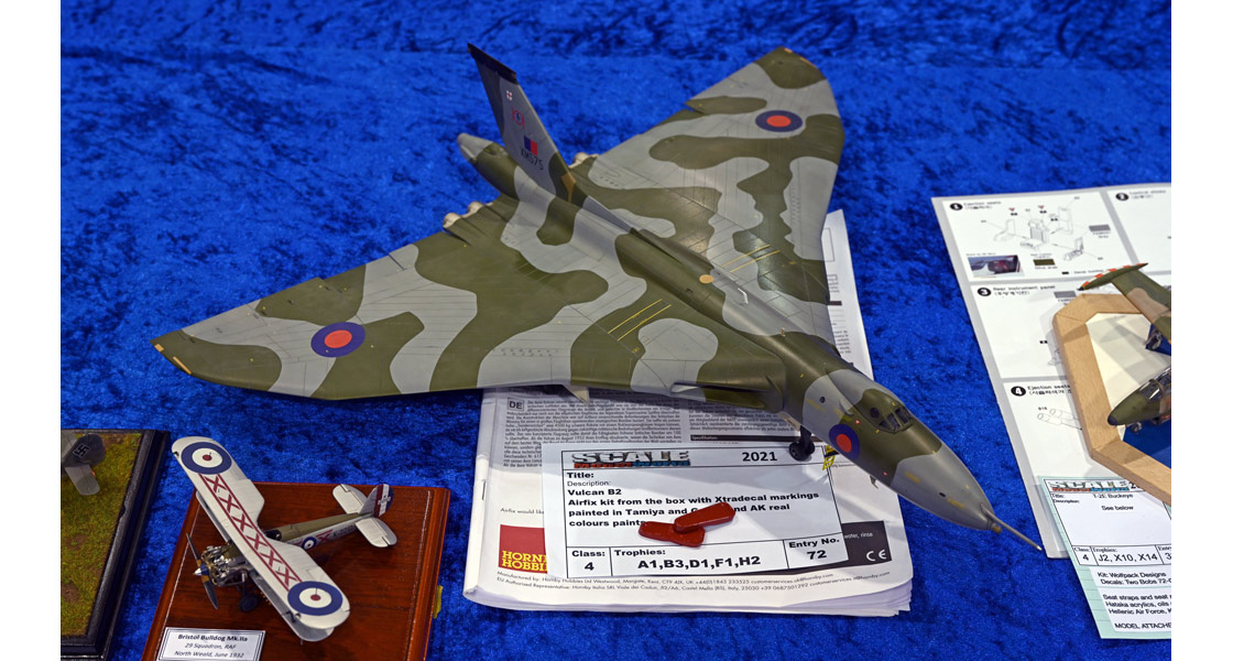 G_Airfix_Trophy_judging_taking_place_at_this_years_Scale_Modelworld_show_on_the_Airfix_workbench_blog.jpg