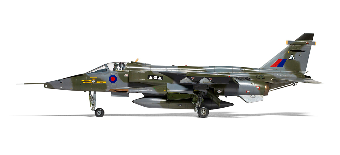 Z_Airfix_prepare_to_welcome_their_latest_new_scale_model_tooling_release_the_SEPECAT_Jaguar_GR1_into_the_2025_kit_range.jpg