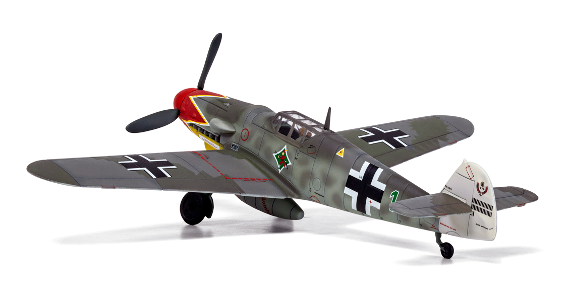 F_Airfix_model_kits_pay_tribute_to_the_Messerschmitt_Bf109_in_scale_form_on_the_Airfix_Workbench_blog.jpg