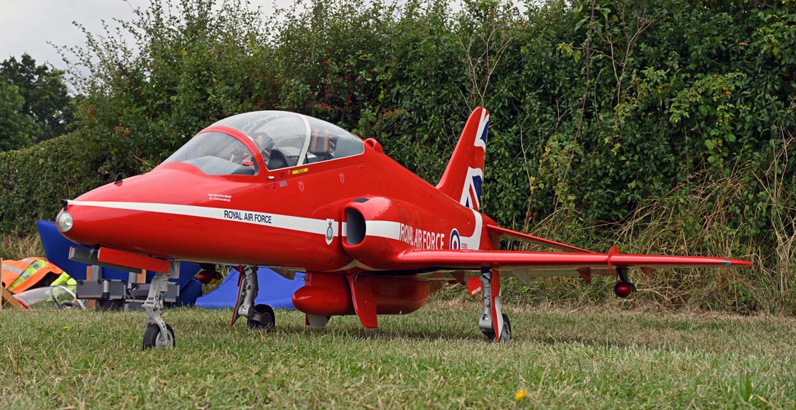 X_The_Airfix_and_Corgi_Aerodrome_blog_Reviews_the_2021_Little_Gransden_Airshow_Red_Arrows_Duo_Formation_Team.jpg