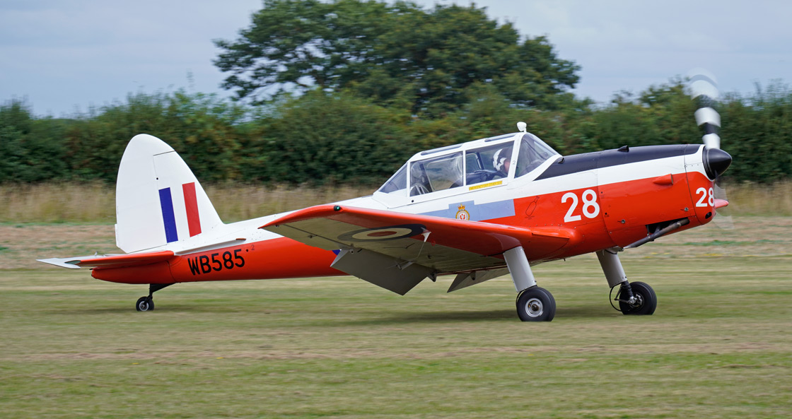 ZC_The_Airfix_and_Corgi_Aerodrome_blog_Reviews_the_2021_Little_Gransden_Airshow_de_Havilland_Chipmunk.jpg