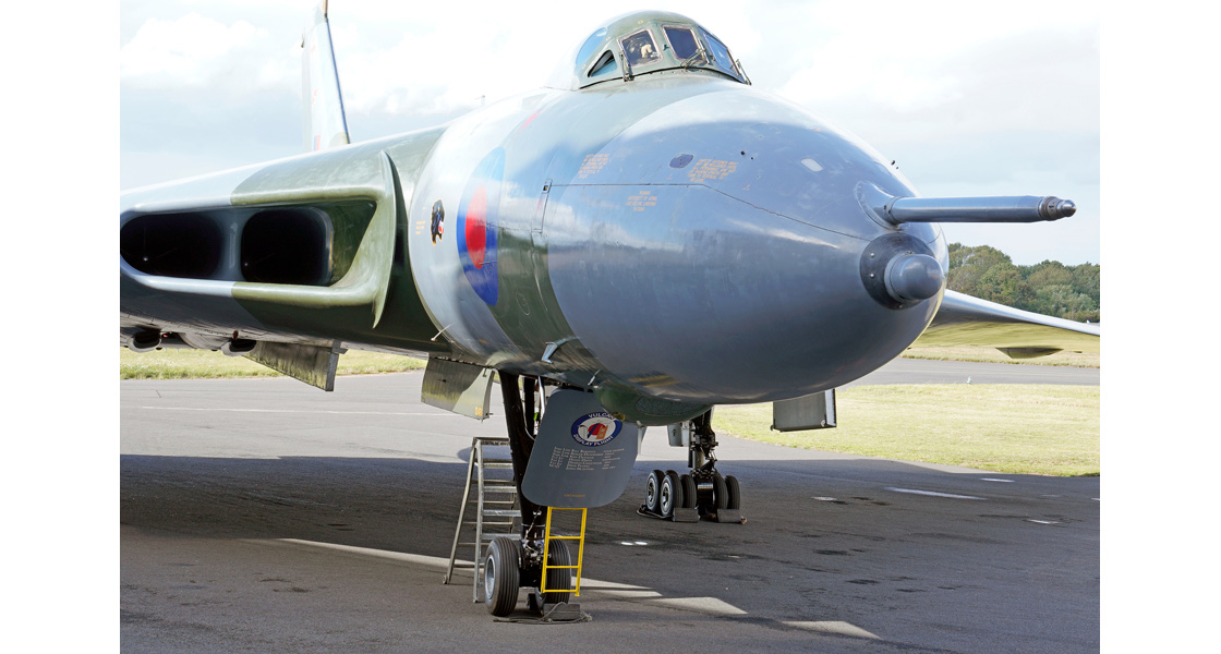 G_Airfix_and_Corgi_Aerodrome_experience_the_howl_of_Avro_Vulcan_XL426_as_she_entertains_the_crowds_at_the_Vulcan_Restoration_Trust_fast_taxi_event.jpg